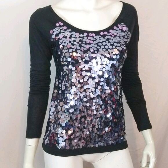Rare Victoria's Secret Sequin Disc Raglan Top VS - Picture 3 of 8